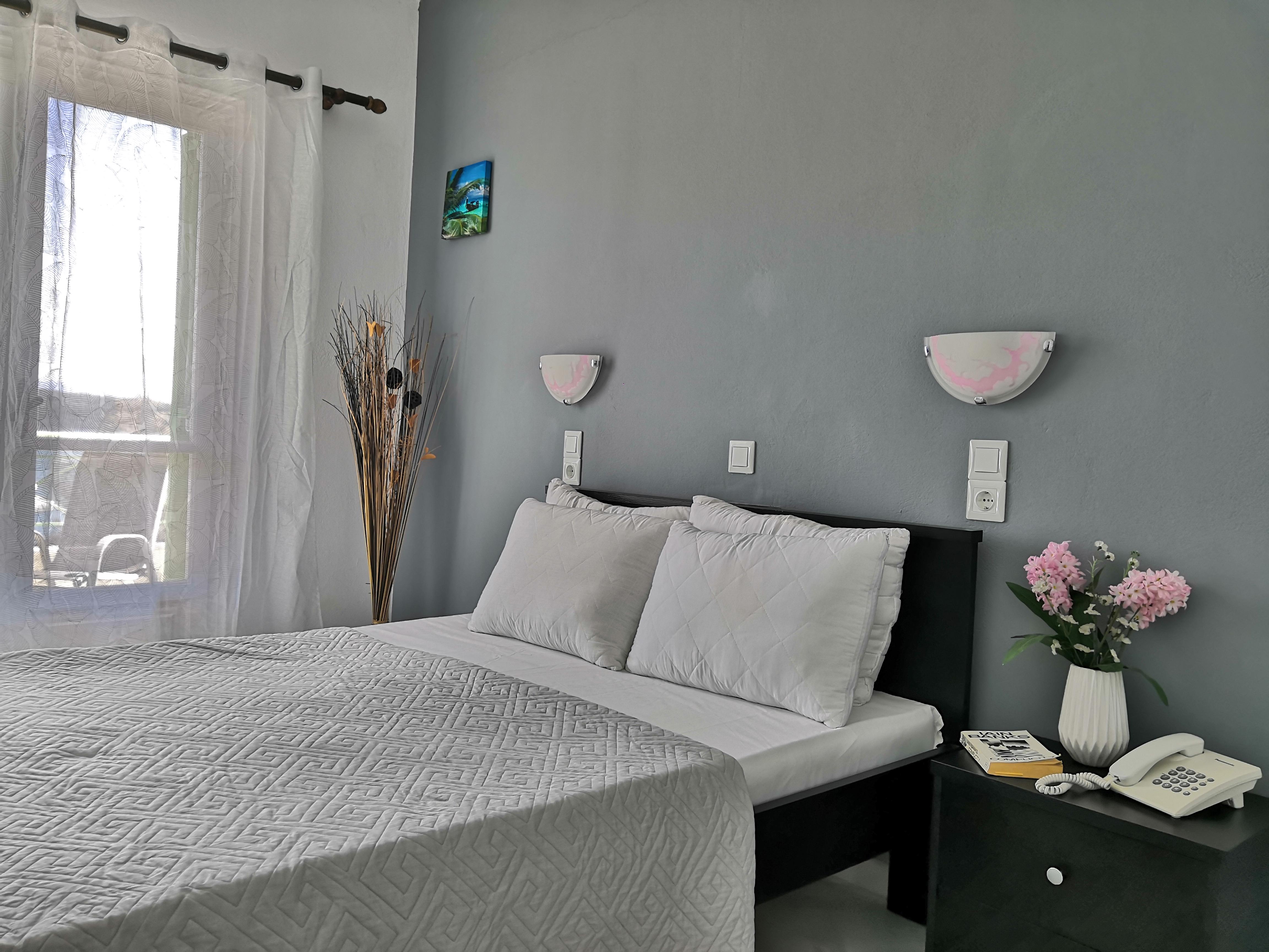 Tropicana Inn Нидри Экстерьер фото